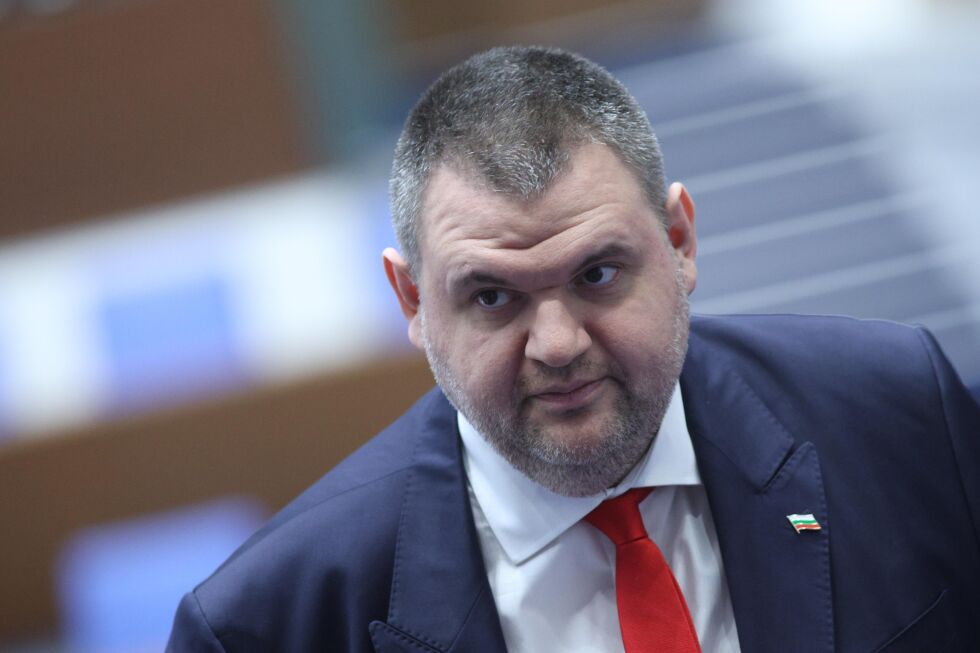 Делян Пеевски: Социалният министър незабавно да обезпечи програма “Грижа в дома”