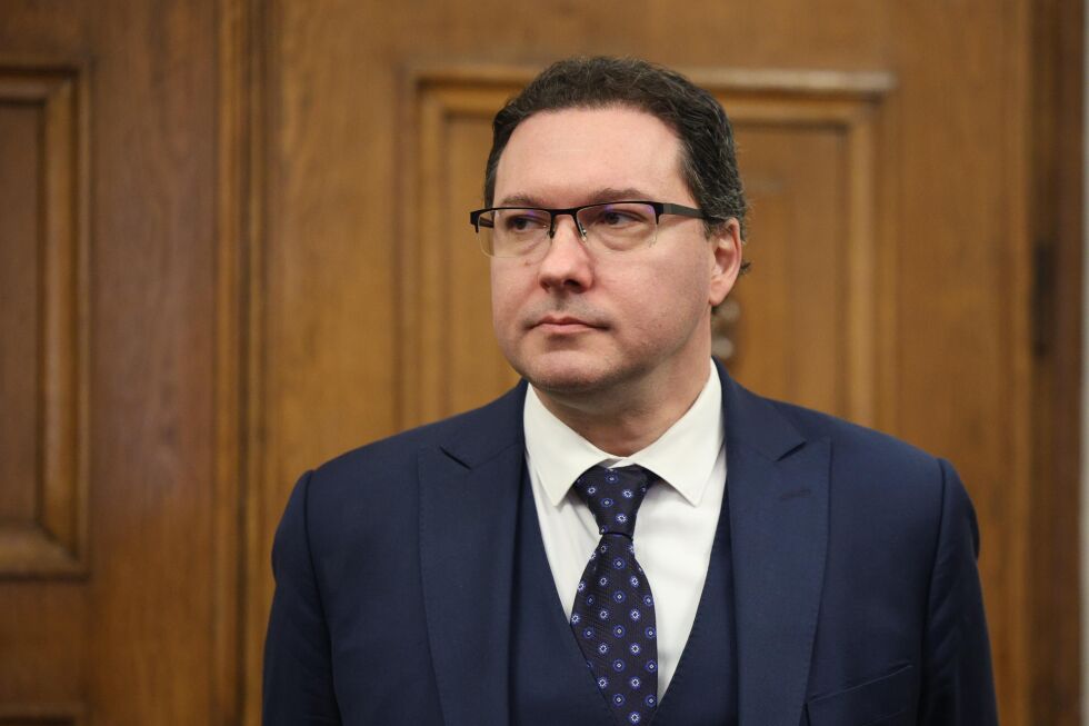 Даниел Митов разпореди проверка на републиканската пътна мрежа за опасни участъци