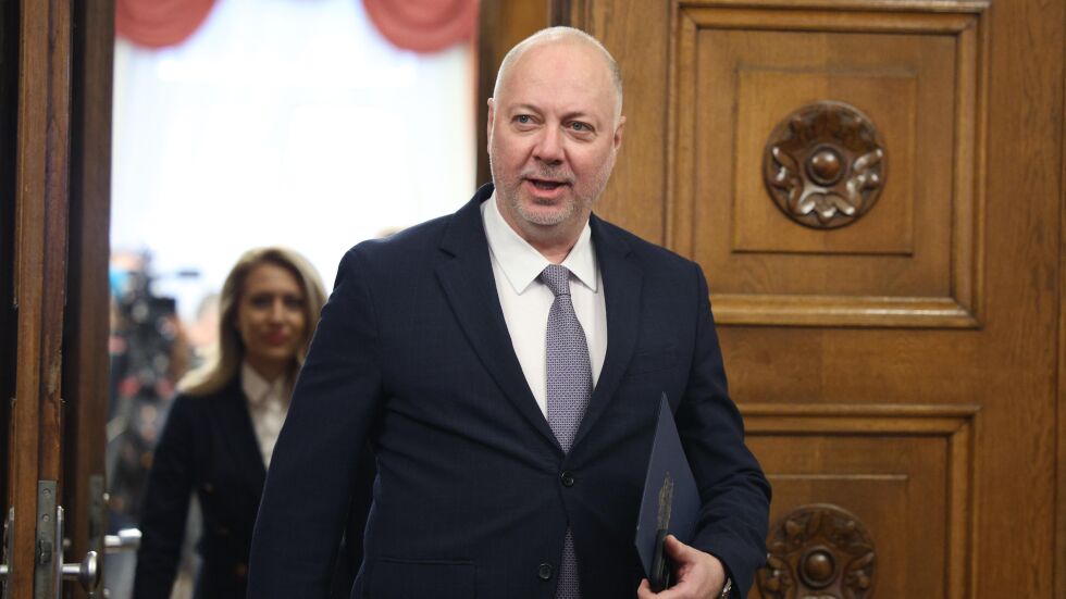 Депутатите изслушват премиера