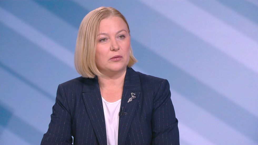 Надежда Йорданова: Сянката на Делян Пеевски стои зад този кабинет