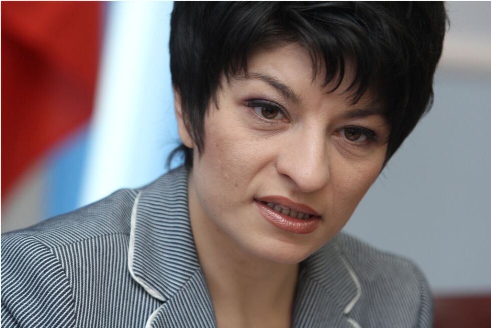 Щом имат за кола, трябва да имат и за здраве