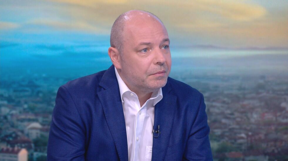 Проф. Габровски: До 6% положителни тестове за COVID-19 не са проблем за системата