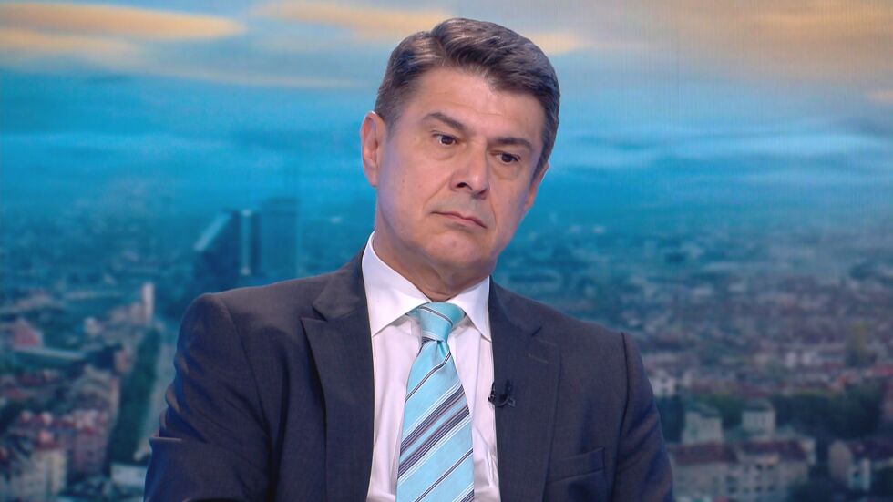 Гяуров: Дипломатически блъф е, че руското посолство ще бъде затворено