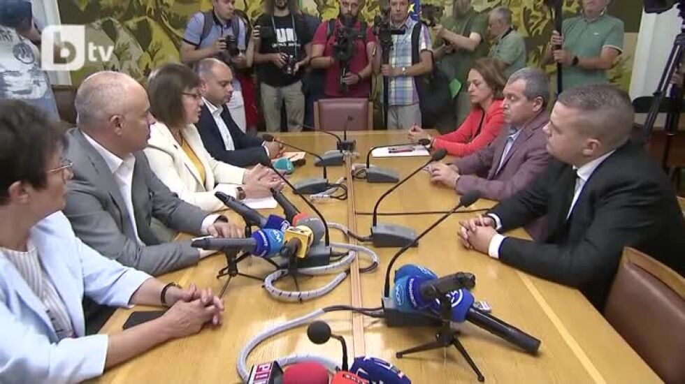 След разговорите с БСП: ИТН прие програмата за кабинет, ще обмислят кандидатурата на Рашков за КПКОНПИ