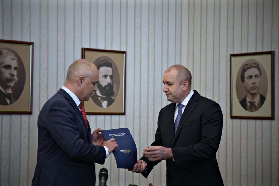 БСП върна третия мандат на президента неизпълнен