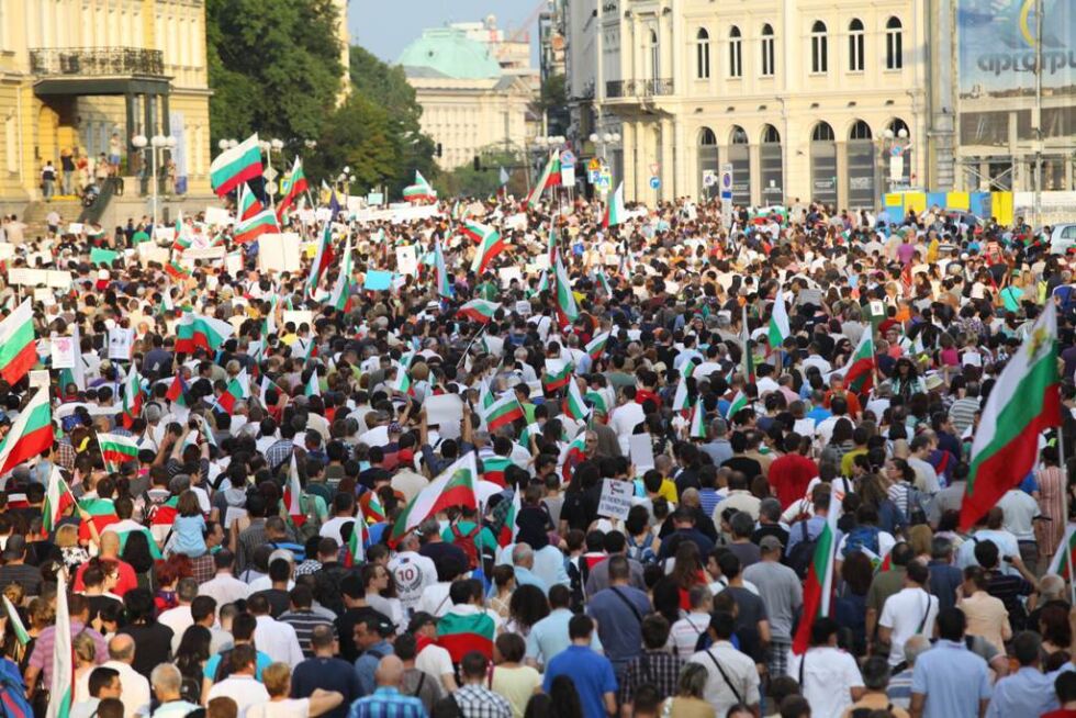 "Икономист" се пита дали протестите в България ще доведат до промяна