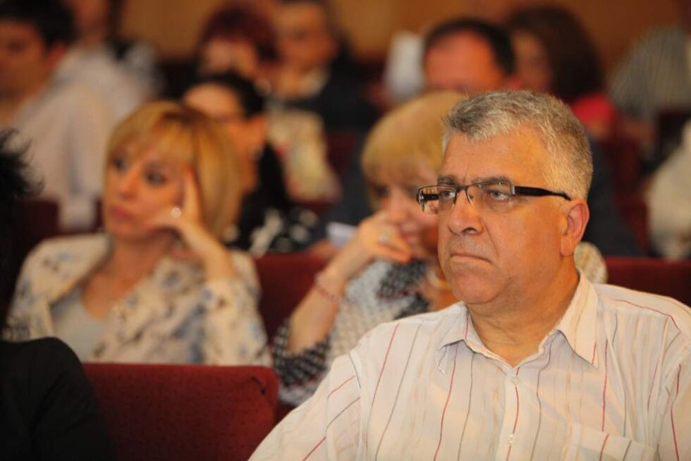 БСП даде мандат на Станишев за предсрочен вот най-скоро