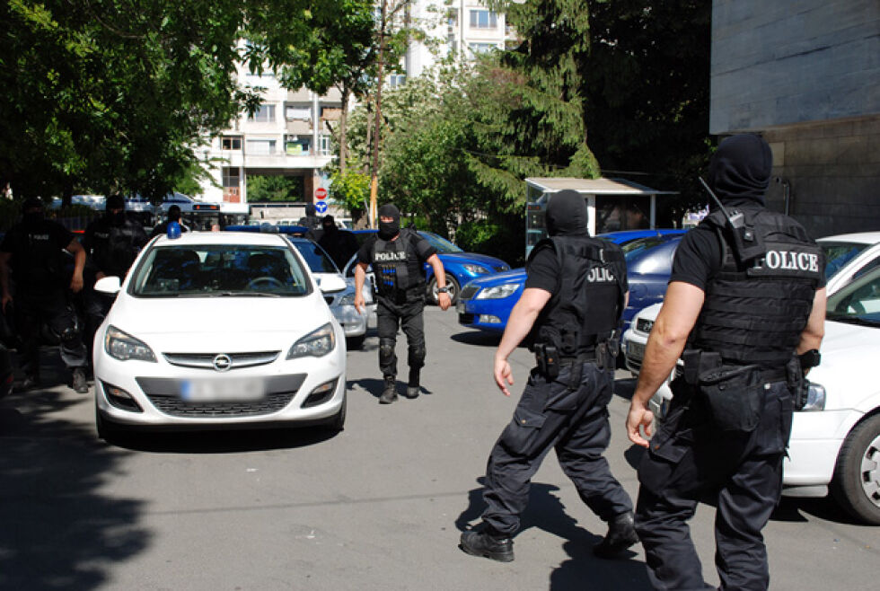 19 души са в ареста след стрелбата в „Слънчев бряг” (ОБЗОР)