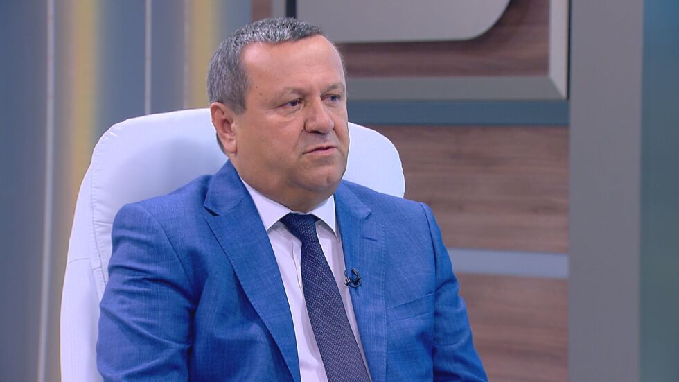 Депутатът от ДПС Хасан Адемов е с коронавирус