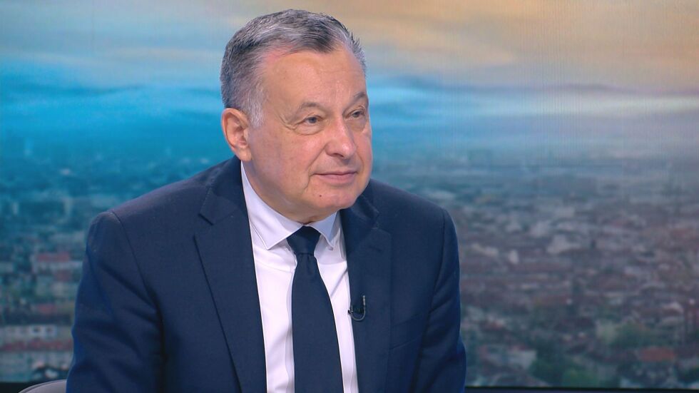 Москаленко пред bTV: Поискал съм официално с нота оръжие за Украйна от МВнР
