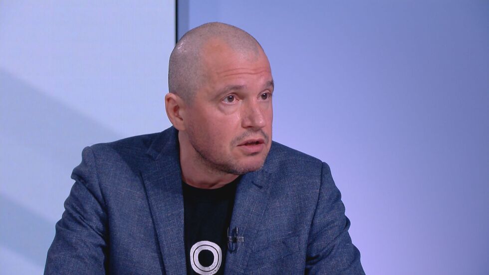 Йорданов пред bTV: Дипломати са казвали на Петков какво да прави, за да заобиколи договора с РСМ