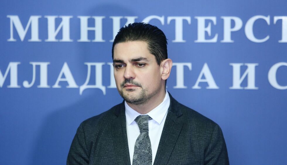 След твърденията на Петков за записи и компромати: Очаква се коментар на Радостин Василев