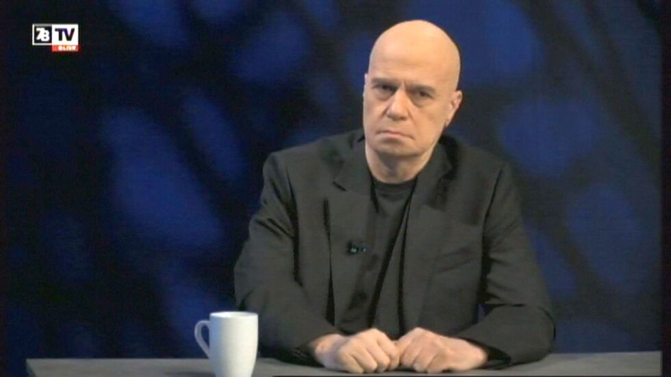 Слави Трифонов: Правителството не е развалено, аз просто изтеглих министрите на ИТН