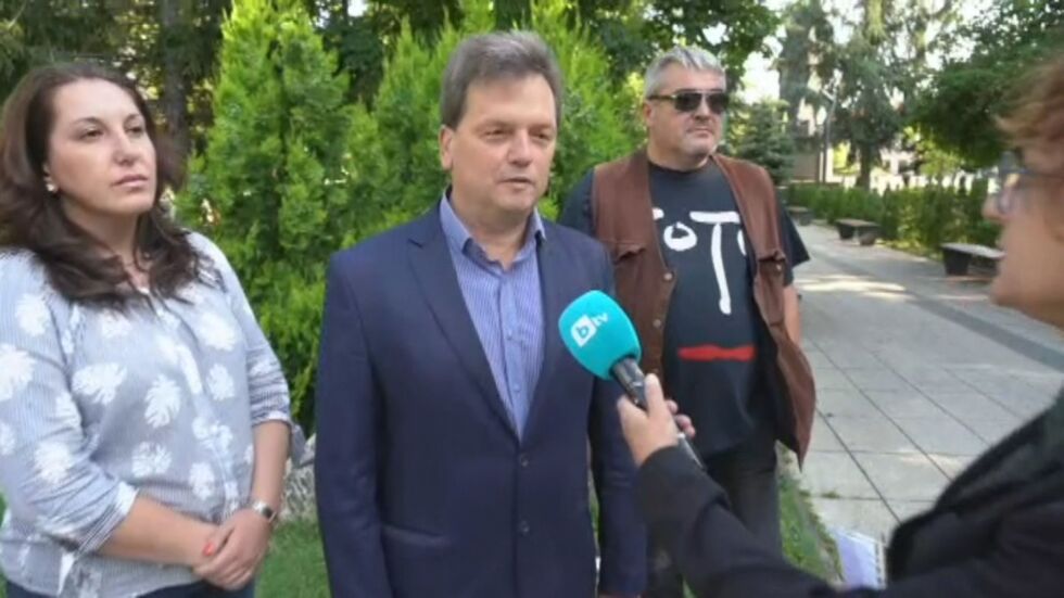 Напусналите координатори на ИТН: В предателство могат да ни обвинят хората, които убеждавахме да гласуват за Слави