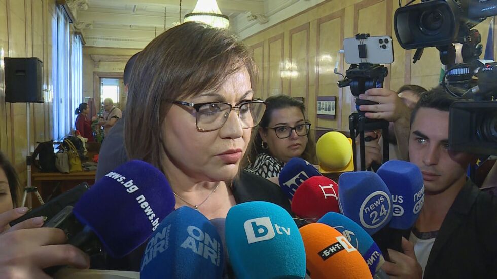 Нинова: Правителство на малцинството е възможна формула