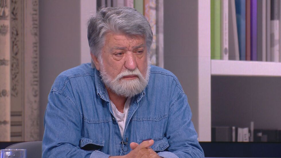 Рашидов: Не може хора от улицата с яйца да управляват, инфантилно време е