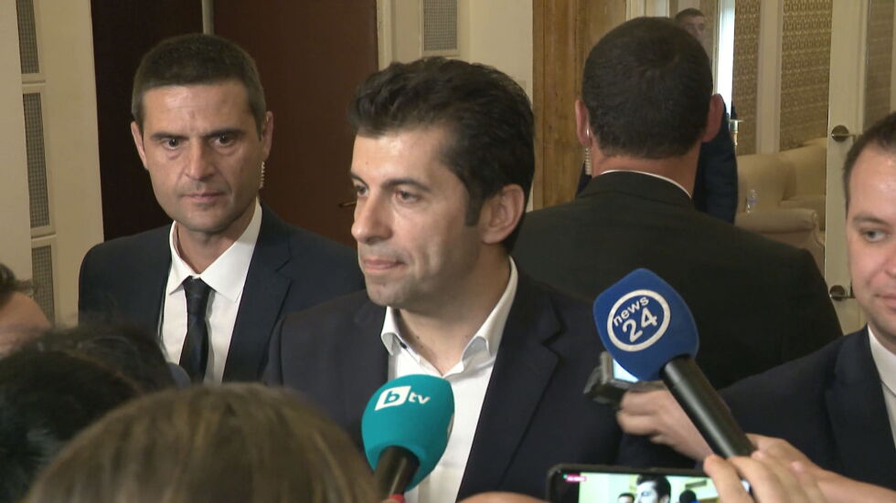 Петков: Много е удобно за някои среди фокусът да се измести върху руските дипломати