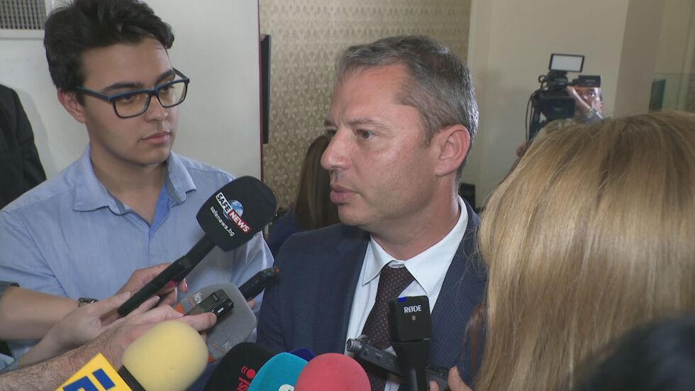 Делян Добрев: „Промяната“ са едни неподготвени хора, които са жадни за власт
