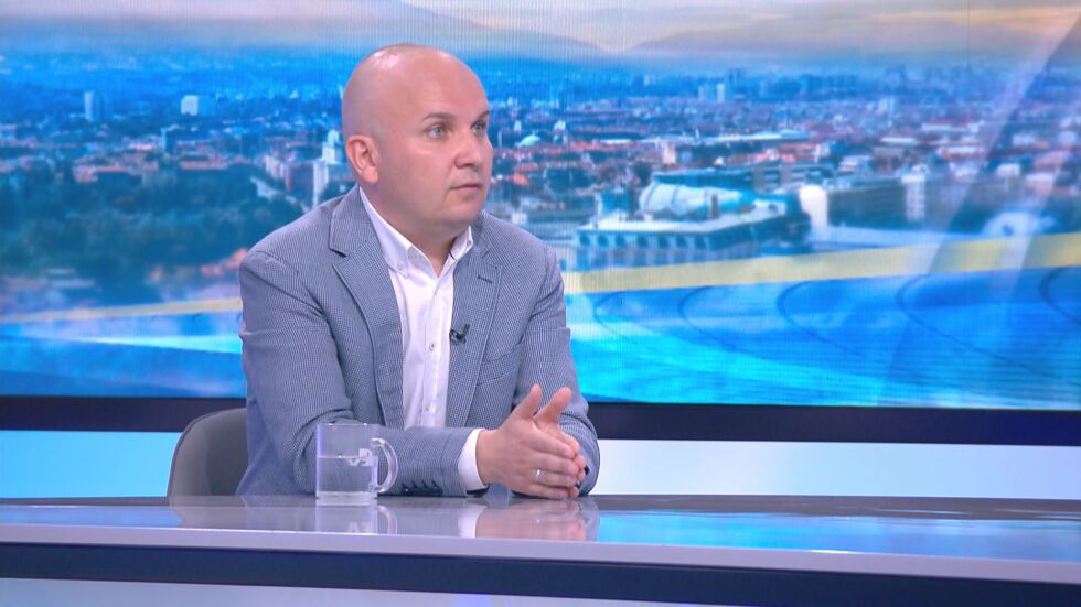 Илхан Кючюк за двете кандидатури за еврокомисар: Безпрецедентно е и бави процедурата