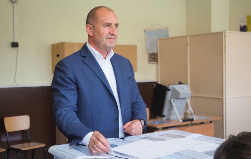 Румен Радев: Сглобките разсъблякоха безжалостно дрехите на партии и политици