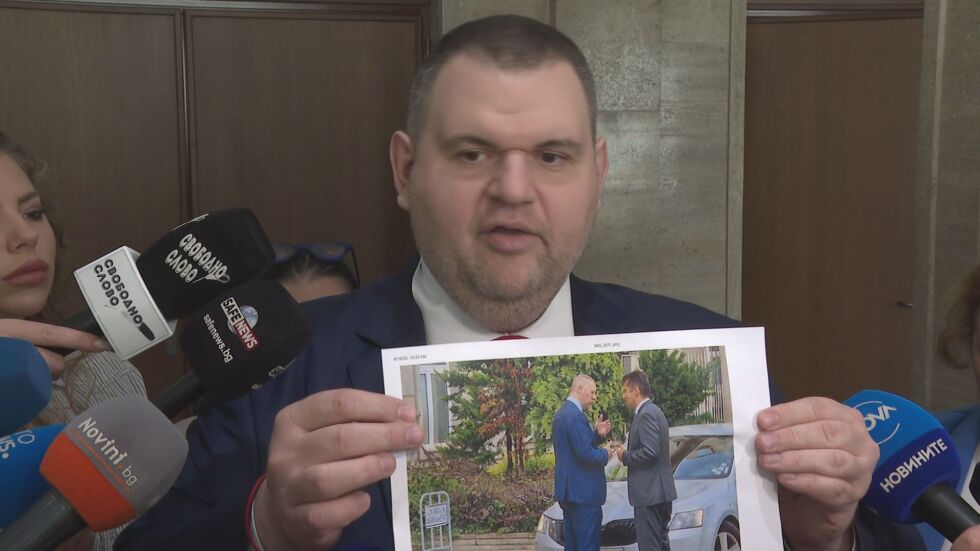 Шефското място в антикорупцията: Управляващи и опозиция с нов залп словесни престрелки