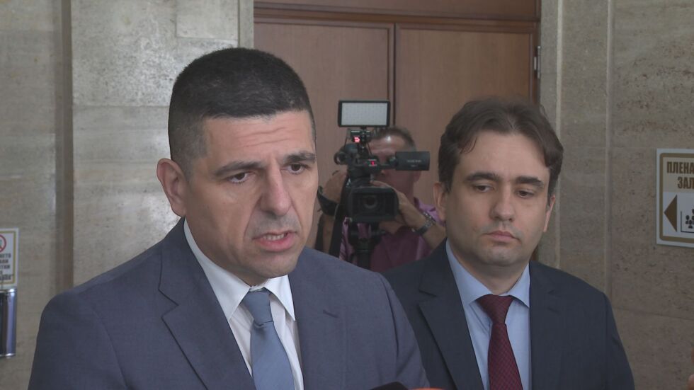 Мирчев след оставката на Петков: Няма да разцепим коалицията за кефа на Борисов и Пеевски