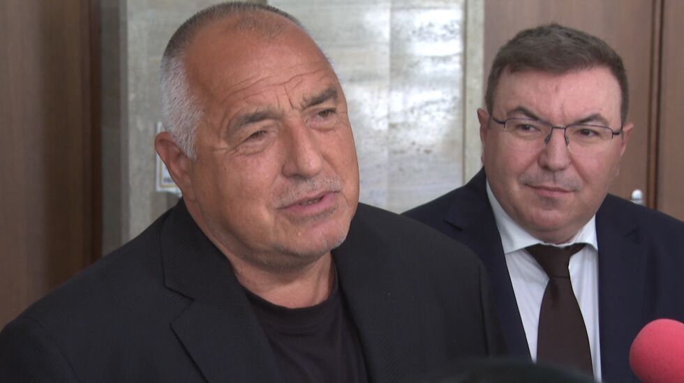 Бойко Борисов за оставката на Петков: Румен Радев каза, че тази шарлатания ще изчезне