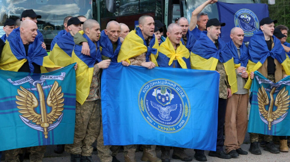 Зеленски обяви, че още една размяна на затворници е протекла успешно (ВИДЕО)