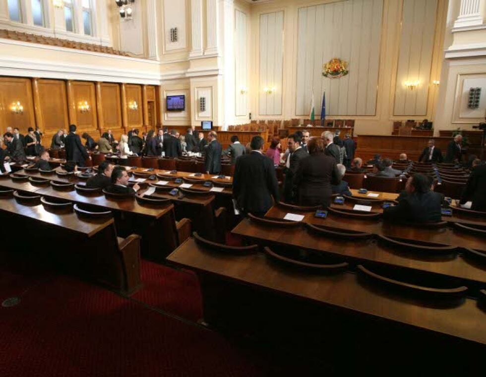5 партии влизат в парламента, ако изборите бяха днес
