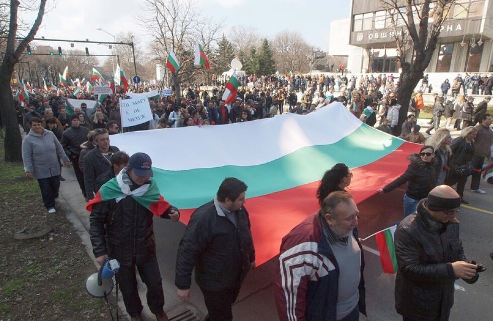 Протести в Бургас и Варна - в защита на пристанище и за нов Общински съвет