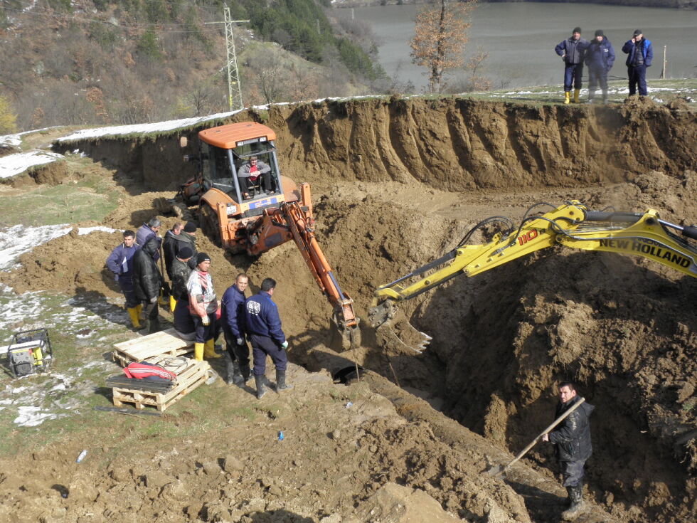 Водата потича в чешмите в Кърджали до часове