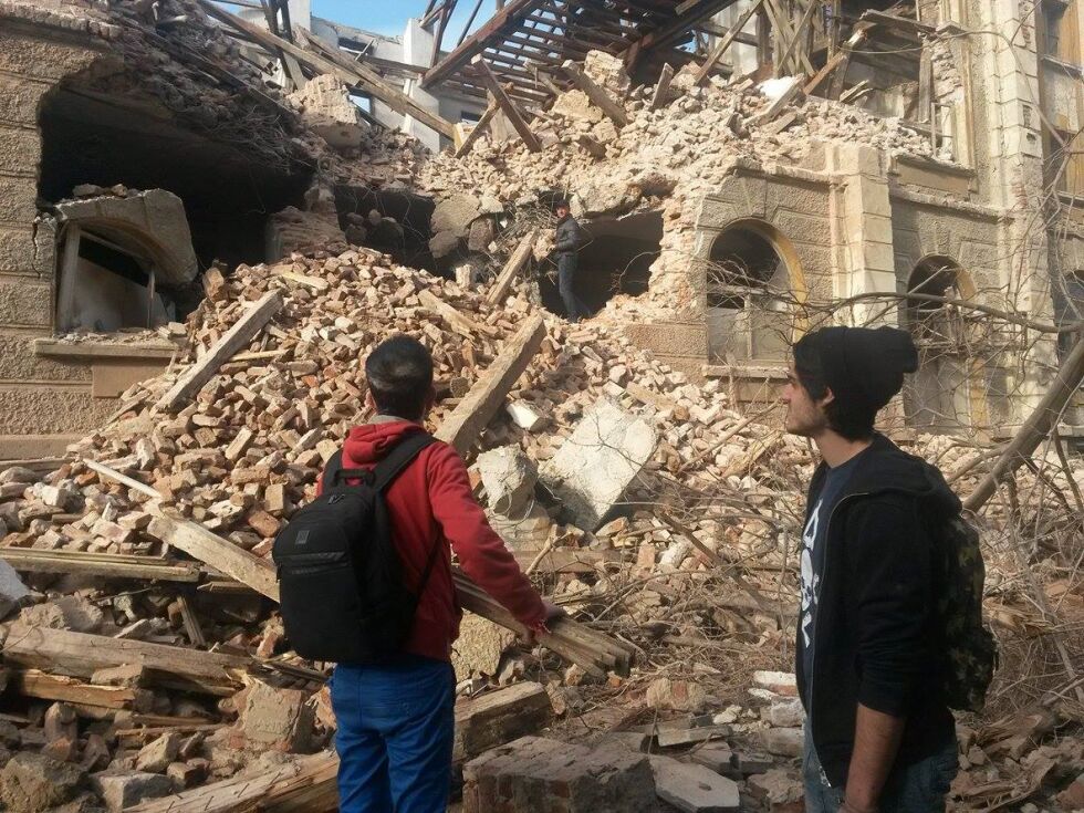 Обезопасиха полуразрушената сграда на Тютюневия склад в Пловдив 