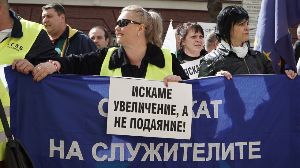 След бягството на затворници надзирателите готвят нови протести