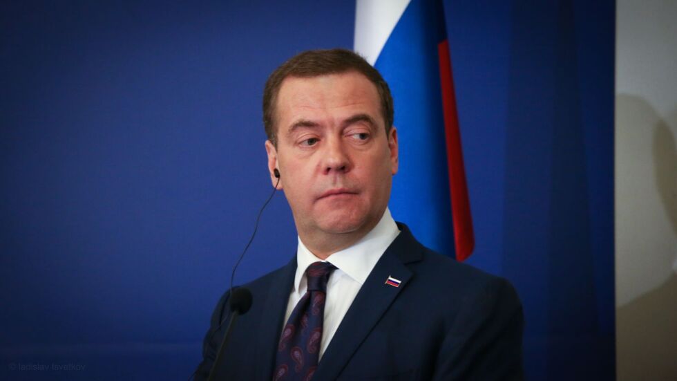 Цвета Караянчева се среща с Дмитрий Медведев
