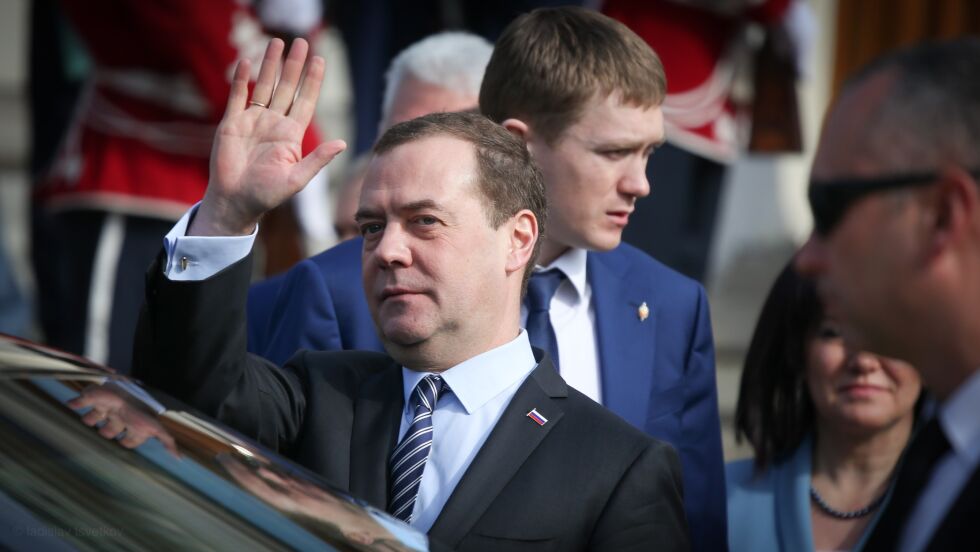 Медведев: Европейските санкции за Русия нищо няма да променят