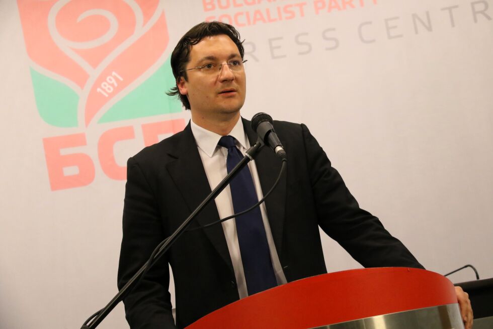 "БСП - Обединена левица" регистрира днес листите си в София за вота на 19 април