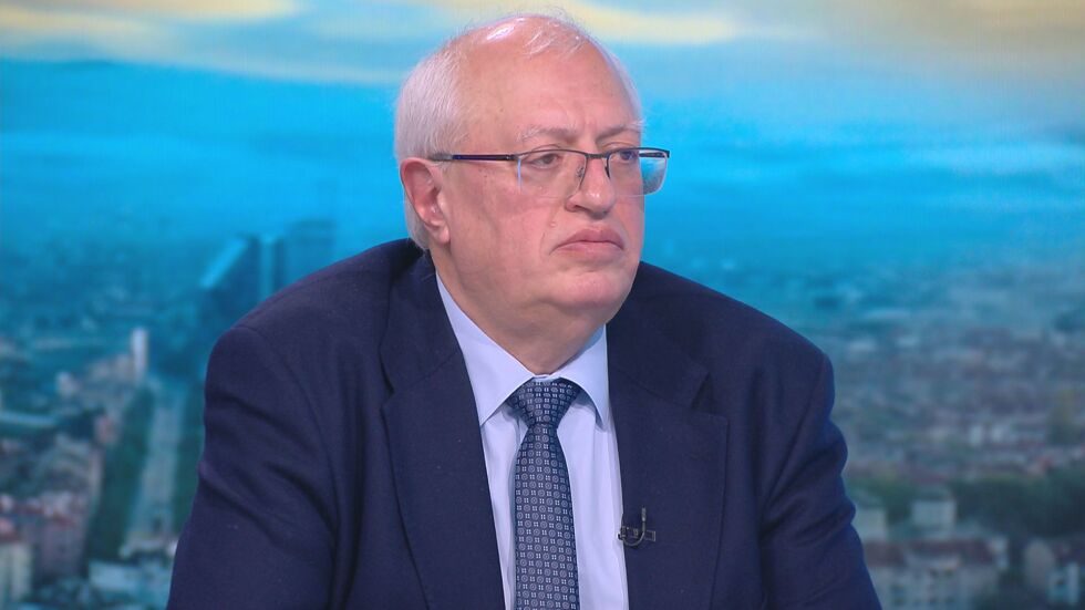 Бивш директор на "Пирогов": В никакъв случай не става въпрос за пик на COVID-19 у нас