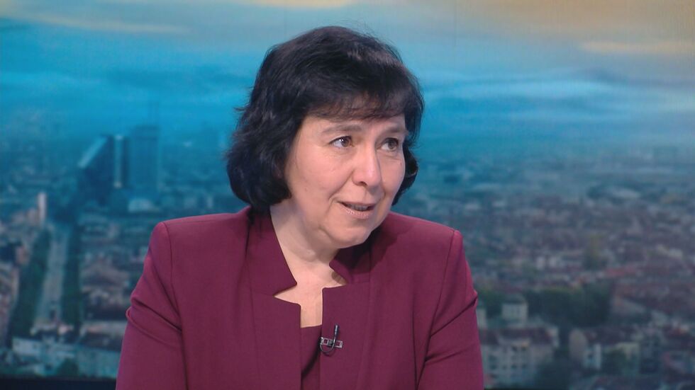 Проф. Петрова: С 2/3 намалява ефективността на ваксините срещу новите варианти на COVID-19