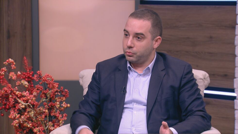 Богдан Кирилов: Не е проблем заразени с COVID-19 да се ваксинират