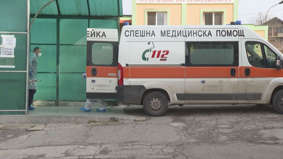 Пет отделения на болницата в Ямбол приемат пациенти с COVID-19