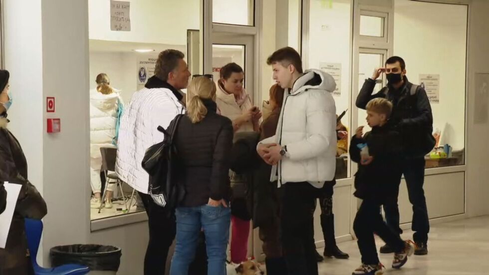 Центърът за съдействие на бежанци от Украйна във Варна работи денонощно