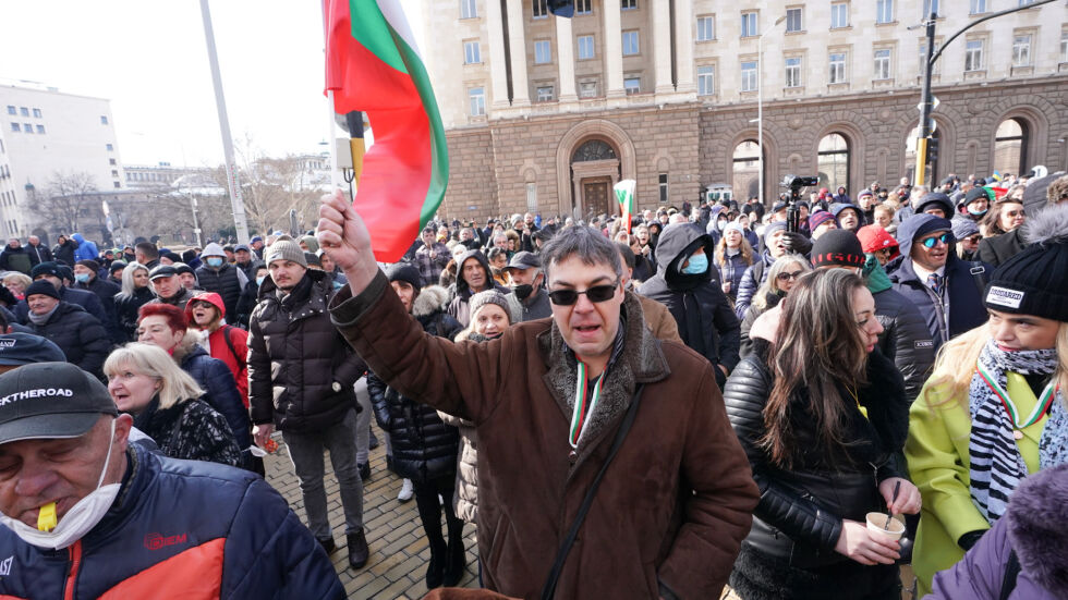 ГЕРБ започват „протест на умните, интелигентните и можещите хора“ (СНИМКИ)