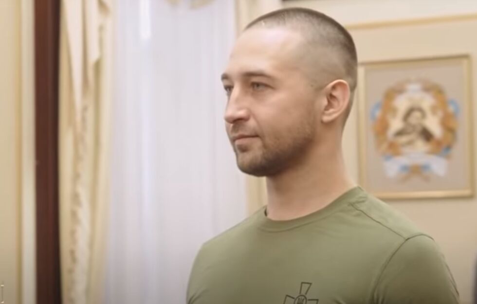 „Руски кораб – ходи на майната си“: Украинският войник с прочутата фраза получи медал