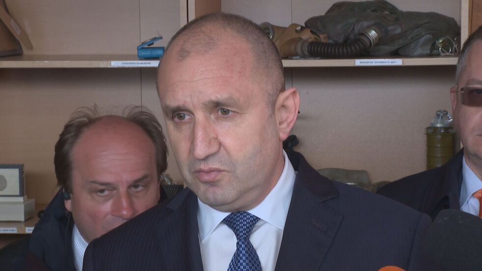 Радев: ДАНС има здрава имунна система, за да не допуска шпиони