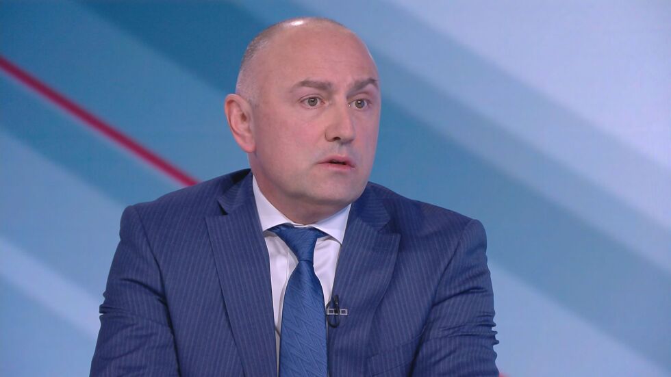 Любомир Каримански: Част от свръхпечалбата на фирмите може да се прибира от държавата