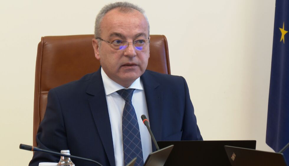 Донев: Независимо с какво ви сплашват - машини, бомби, не е страшно да се гласува
