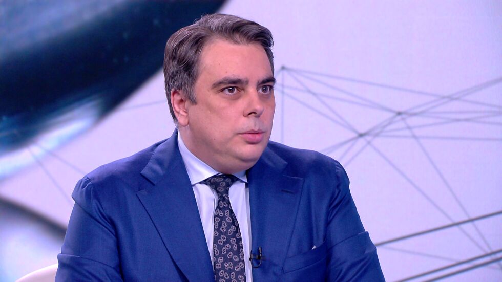 Асен Василев: Добър знак е, че преговорният процес продължава, аз съм умерен оптимист
