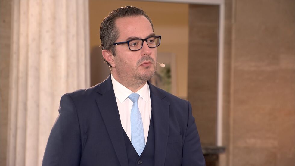 Цончо Ганев: Днес отново Борисов се изгаври с тях и за капак на всичко в момента водят преговори
