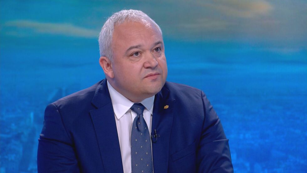Демерджиев: Очевидно на Борисов и на Пеевски им е важно Калин Стоянов да остане министър