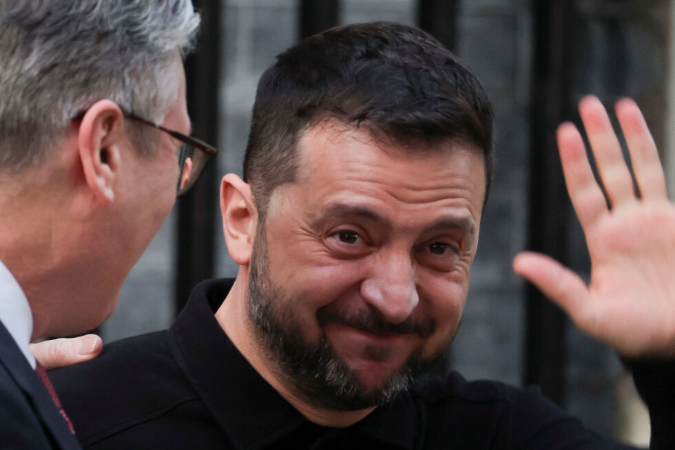 Зеленски получи доклади на украинското разузнаване за ликвидирането на висши руски военни 